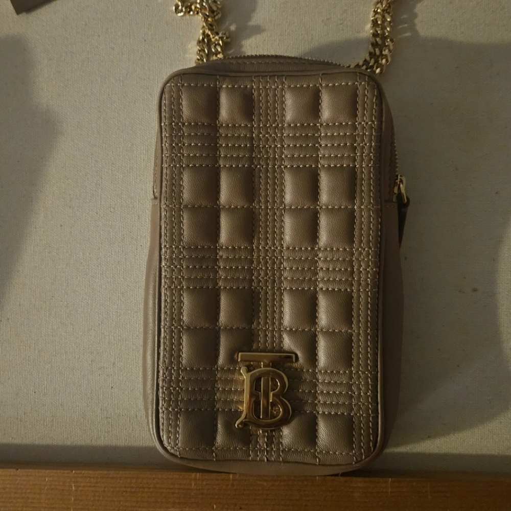 Authentic Burberry crossbody bag - Picture 2 of 2